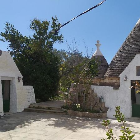 Trulli Di Ivana Ostuni Eksteriør bilde