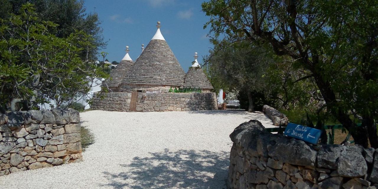Trulli Di Ivana Ostuni Eksteriør bilde