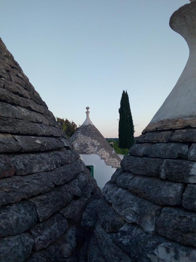 Trulli Di Ivana Ostuni Eksteriør bilde